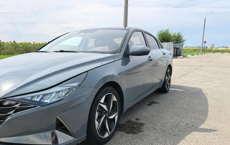 Hyundai Elantra, 2021 год, 1 750 000 рублей, 4 фотография