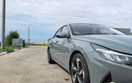 Hyundai Elantra, 2021 год, 1 750 000 рублей, 11 фотография