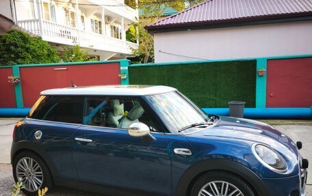 MINI Hatch, 2017 год, 1 760 000 рублей, 7 фотография