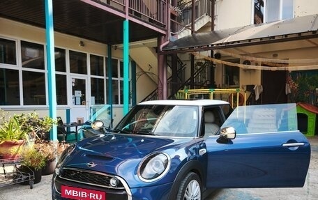 MINI Hatch, 2017 год, 1 760 000 рублей, 4 фотография