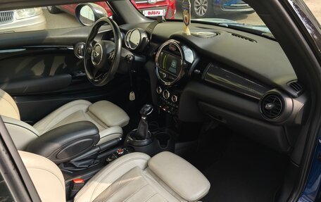 MINI Hatch, 2017 год, 1 760 000 рублей, 16 фотография
