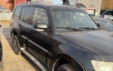 Mitsubishi Pajero IV рестайлинг 2, 2007 год, 575 000 рублей, 5 фотография