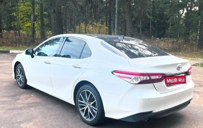 Toyota Camry, 2023 год, 3 740 000 рублей, 1 фотография