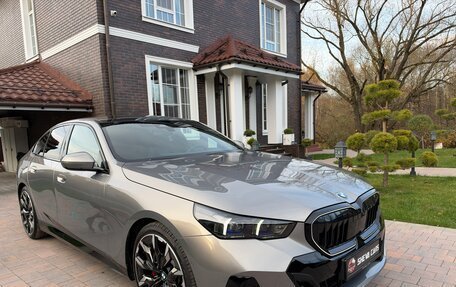 BMW 5 серия, 2026 год, 9 400 000 рублей, 3 фотография
