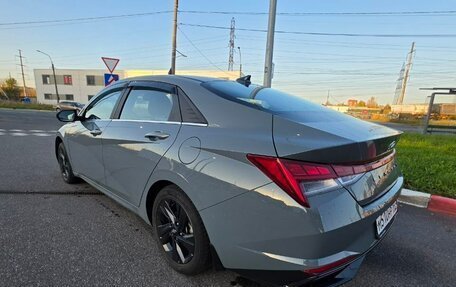 Hyundai Elantra, 2022 год, 2 350 000 рублей, 4 фотография