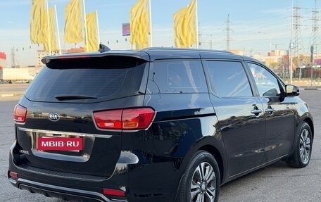KIA Carnival III, 2020 год, 2 680 000 рублей, 8 фотография