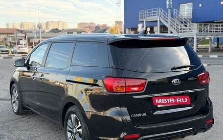 KIA Carnival III, 2020 год, 2 680 000 рублей, 6 фотография