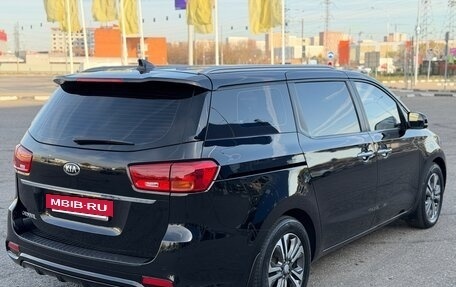 KIA Carnival III, 2020 год, 2 680 000 рублей, 9 фотография