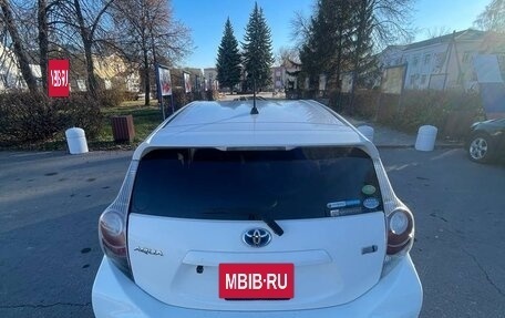 Toyota Aqua I, 2014 год, 720 000 рублей, 7 фотография