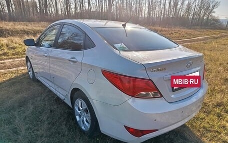 Hyundai Solaris II рестайлинг, 2014 год, 980 000 рублей, 7 фотография