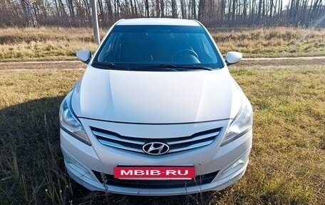 Hyundai Solaris II рестайлинг, 2014 год, 980 000 рублей, 3 фотография