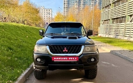 Mitsubishi Pajero Sport II рестайлинг, 2006 год, 700 000 рублей, 2 фотография