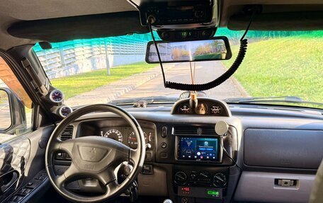 Mitsubishi Pajero Sport II рестайлинг, 2006 год, 700 000 рублей, 12 фотография
