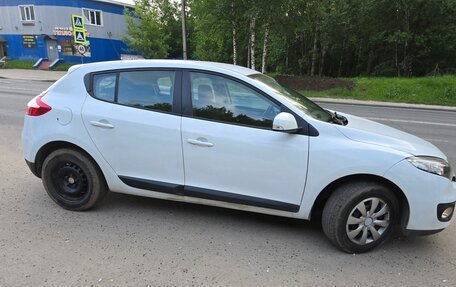 Renault Megane III рестайлинг, 2013 год, 600 000 рублей, 3 фотография