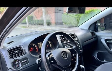 Volkswagen Polo VI (EU Market), 2018 год, 1 045 000 рублей, 9 фотография