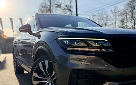 Volkswagen Touareg III, 2018 год, 4 900 000 рублей, 1 фотография