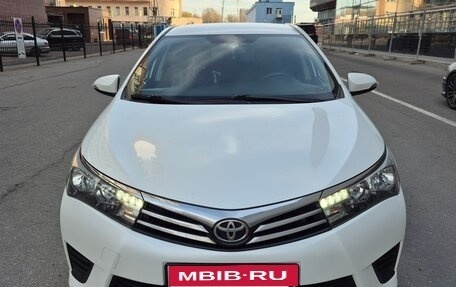 Toyota Corolla, 2013 год, 900 000 рублей, 1 фотография