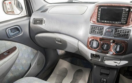 Toyota Raum I, 1998 год, 269 000 рублей, 18 фотография