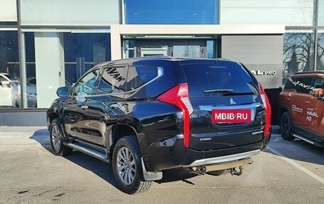 Mitsubishi Pajero Sport III рестайлинг, 2020 год, 3 099 000 рублей, 7 фотография
