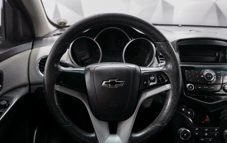 Chevrolet Cruze II, 2011 год, 642 000 рублей, 7 фотография