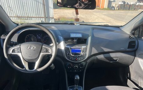 Hyundai Solaris II рестайлинг, 2012 год, 490 000 рублей, 7 фотография