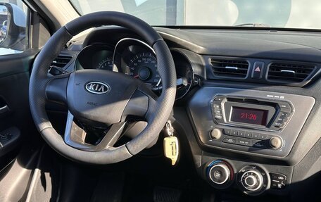 KIA Rio III рестайлинг, 2011 год, 800 000 рублей, 13 фотография