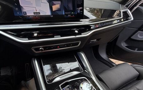 BMW X6, 2023 год, 15 000 000 рублей, 20 фотография