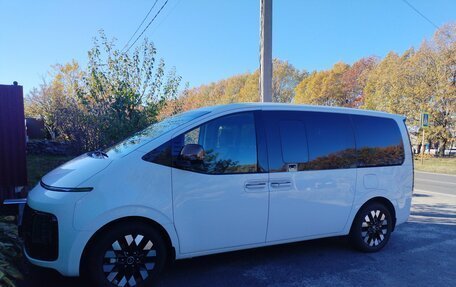 Hyundai Staria, 2025 год, 5 950 000 рублей, 2 фотография