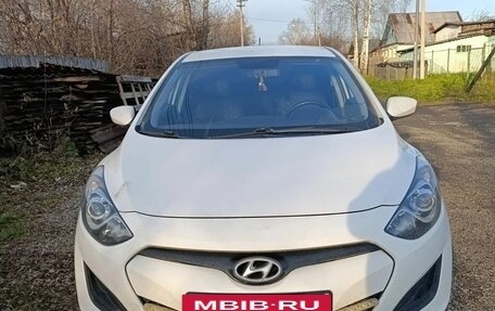 Hyundai i30 II рестайлинг, 2012 год, 950 000 рублей, 4 фотография