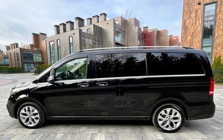 Mercedes-Benz V-Класс, 2021 год, 7 200 000 рублей, 3 фотография