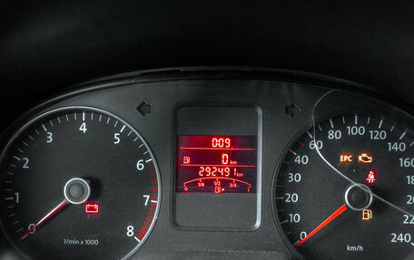 Volkswagen Polo VI (EU Market), 2011 год, 500 000 рублей, 18 фотография