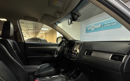 Mitsubishi Outlander III рестайлинг 3, 2012 год, 1 120 000 рублей, 14 фотография