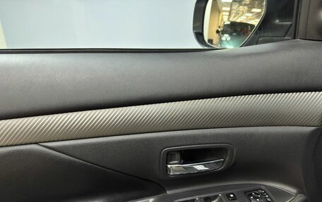 Mitsubishi Outlander III рестайлинг 3, 2012 год, 1 120 000 рублей, 12 фотография