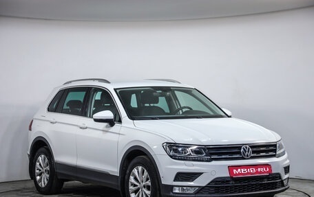 Volkswagen Tiguan II, 2017 год, 2 059 000 рублей, 3 фотография