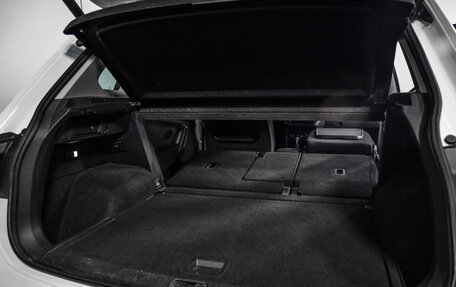 Volkswagen Tiguan II, 2017 год, 2 059 000 рублей, 32 фотография