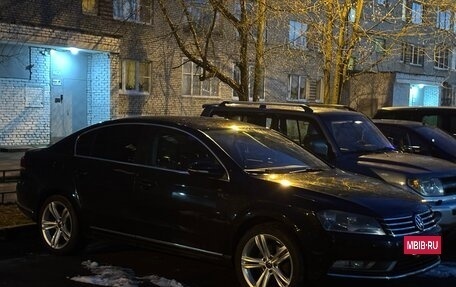 Volkswagen Passat B7, 2011 год, 920 000 рублей, 9 фотография