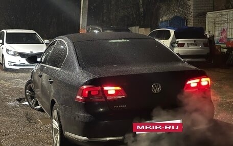 Volkswagen Passat B7, 2011 год, 920 000 рублей, 10 фотография