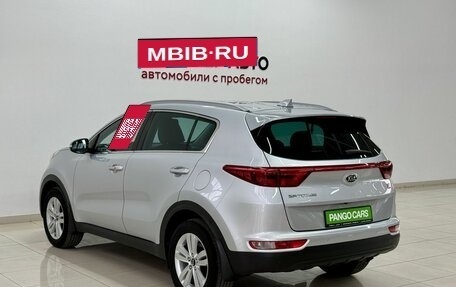 KIA Sportage IV рестайлинг, 2018 год, 1 980 000 рублей, 6 фотография