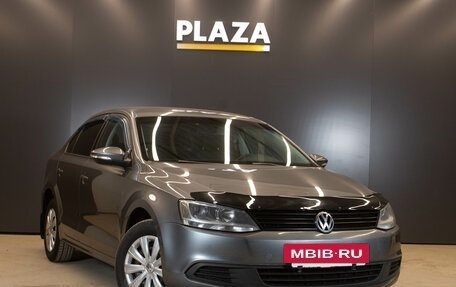Volkswagen Jetta VII, 2014 год, 1 050 000 рублей, 2 фотография