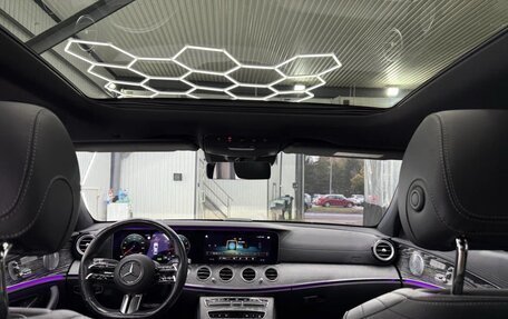 Mercedes-Benz E-Класс, 2021 год, 5 700 000 рублей, 2 фотография