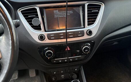 Hyundai Solaris II рестайлинг, 2019 год, 1 600 000 рублей, 6 фотография