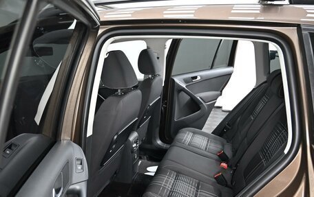 Volkswagen Tiguan I, 2015 год, 1 325 000 рублей, 10 фотография