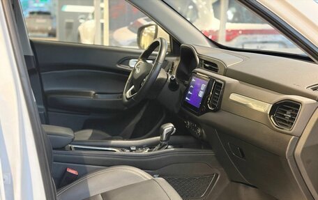 Chery Tiggo 4 I рестайлинг, 2022 год, 1 199 000 рублей, 7 фотография