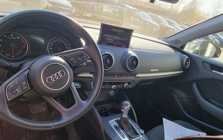 Audi A3, 2018 год, 2 000 000 рублей, 7 фотография