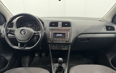 Volkswagen Polo VI (EU Market), 2016 год, 1 040 000 рублей, 14 фотография