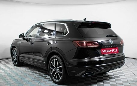 Volkswagen Touareg III, 2019 год, 5 227 000 рублей, 8 фотография
