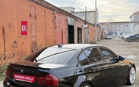 BMW 3 серия, 2008 год, 1 050 000 рублей, 2 фотография