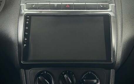 Volkswagen Polo VI (EU Market), 2011 год, 333 000 рублей, 14 фотография