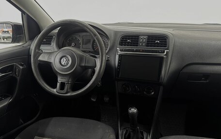 Volkswagen Polo VI (EU Market), 2011 год, 333 000 рублей, 12 фотография