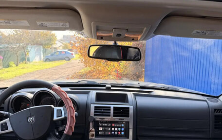 Dodge Nitro, 2008 год, 950 000 рублей, 8 фотография